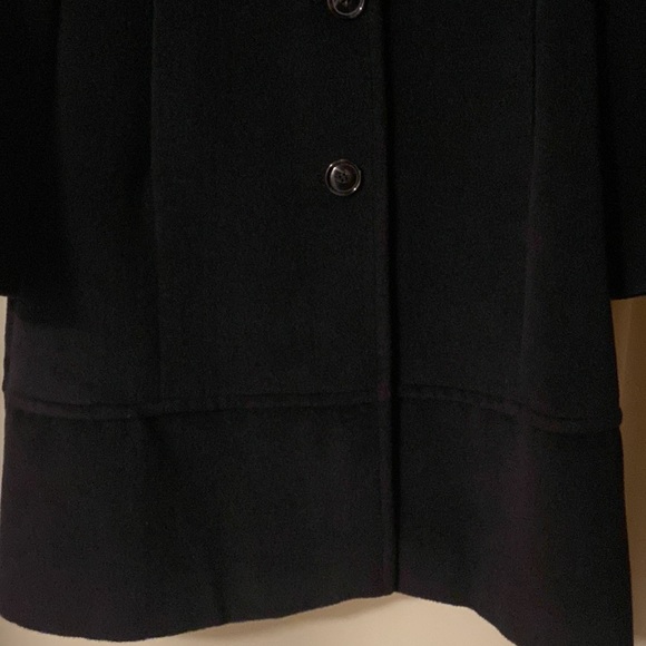 Beautiful warm Jones of New York winter ❄️ coat 🧥. Excellent condition - Picture 8 of 8